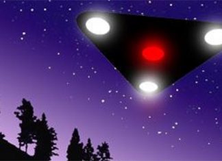 Triangular UFO Seen Over Head